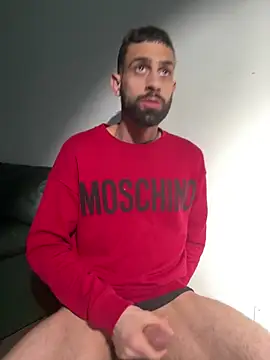 Snapshot of hugoprada chatting on 01.17.25 hugoprada online show from 01.17.25