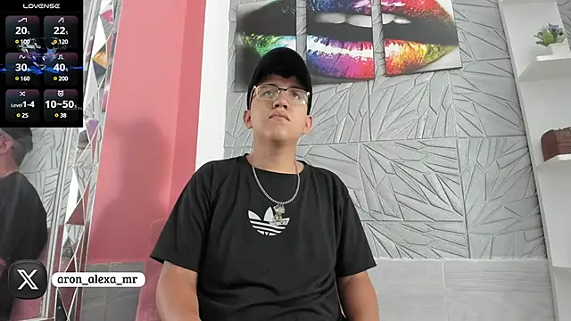 Snapshot of aron_alexa chatting on 12.09.24 aron alexa online show from 12.09.24