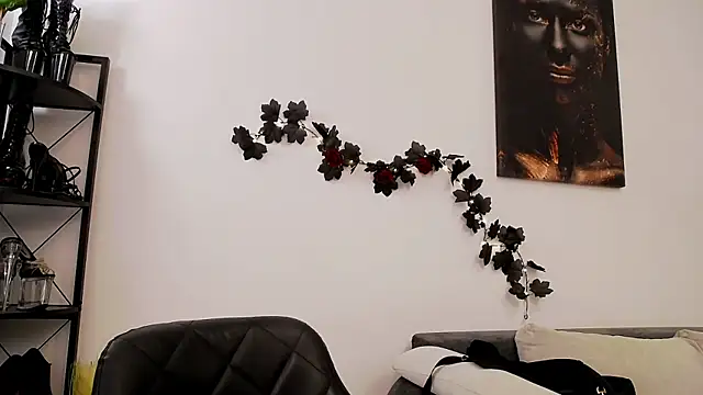 Wicked Hilde online show from 02.08.25