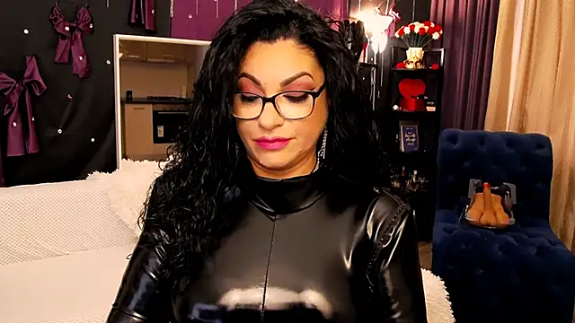 Wicked Hilde online show from 09.29.25