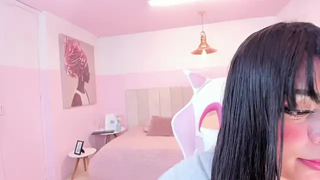 Red lady online show from 01.30.25