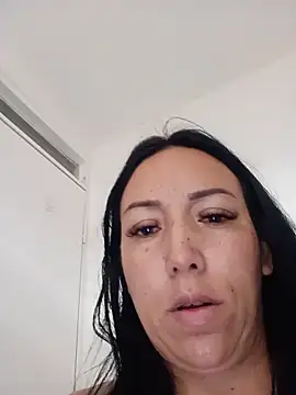 Laura martin  online show from 05.21.26
