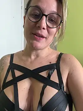 marinella07 online show from 12.15.24