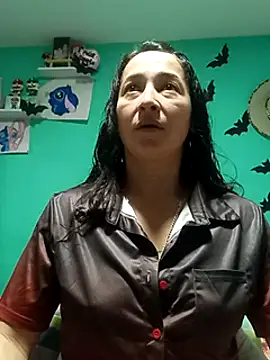 emilypoppy3 online show from 02.19.25