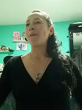 emilypoppy3 online show from 03.17.25