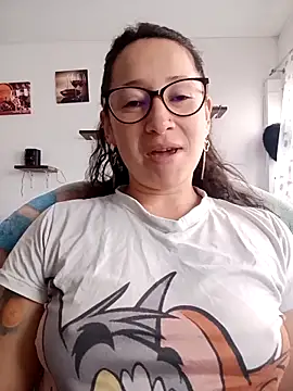 emilypoppy3 online show from 03.01.26