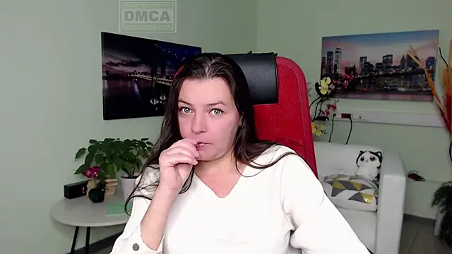 Snapshot of Lily_flower7 chatting on 11.14.25 Lily flower7 online show from 11.14.25