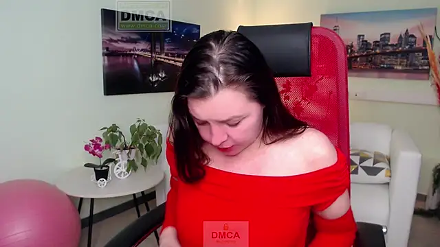 Snapshot of Lily_flower7 chatting on 11.27.25 Lily flower7 online show from 11.27.25