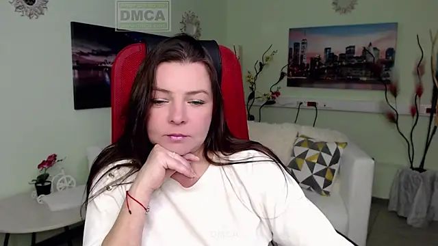 Snapshot of Lily_flower7 chatting on 12.14.25 Lily flower7 online show from 12.14.25