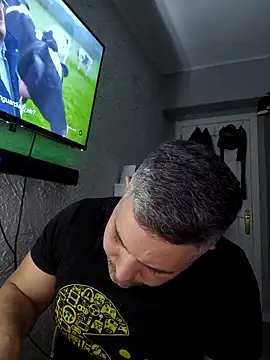 antonioM84 online show from 02.05.26