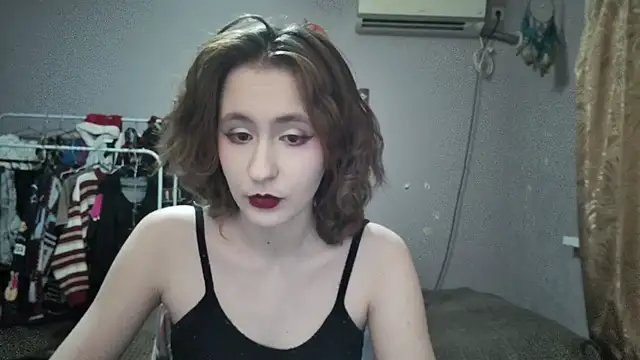 JoannaTompson online show from 01.11.25