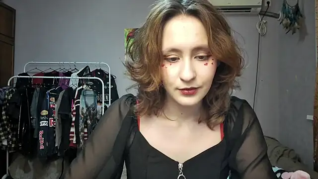 JoannaTompson online show from 02.23.25