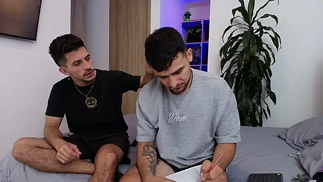 Aron-santoro online show from 04.22.26