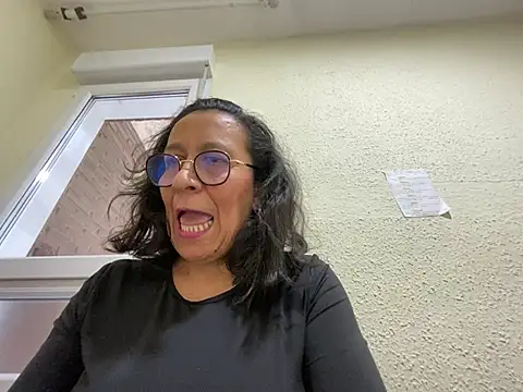 sweeviolet online show from 02.07.25