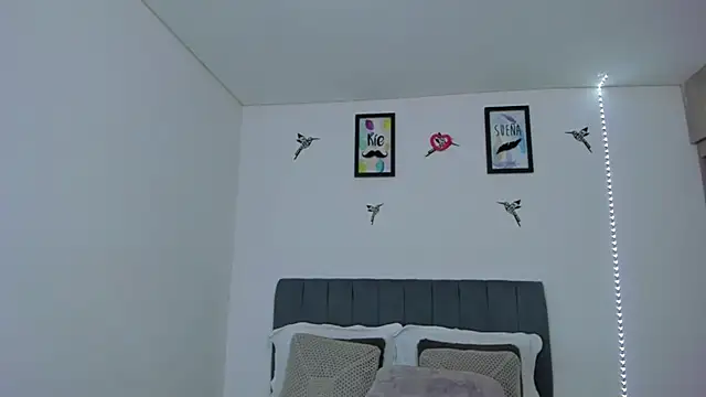 Snapshot of im_sarah34 chatting on 02.08.26 im sarah34 online show from 02.08.26