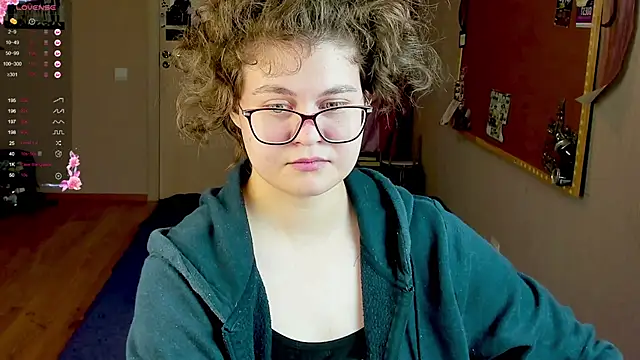 Snapshot of Sashy_Way chatting on 12.05.24 Sashy Way online show from 12.05.24