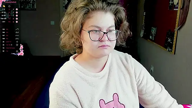 Snapshot of Sashy_Way chatting on 03.09.25 Sashy Way online show from 03.09.25