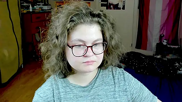 Snapshot of Sashy_Way chatting on 10.10.25 Sashy Way online show from 10.10.25