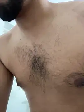 Snapshot of vinzpnr210 chatting on 12.06.24 vinzpnr210 online show from 12.06.24