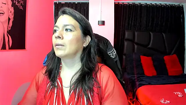 martina foxy  online show from 02.10.25