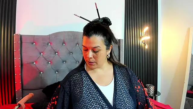 martina foxy  online show from 09.12.25