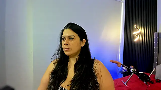 martina foxy  online show from 11.11.25