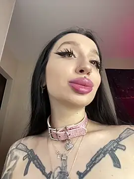 Molly  Moon online show from 04.14.26