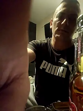 Snapshot of Markossx chatting on 11.01.25 Markossx online show from 11.01.25