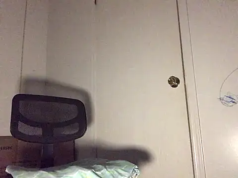 Snapshot of minimama69 chatting on 02.02.25 minimama69 online show from 02.02.25