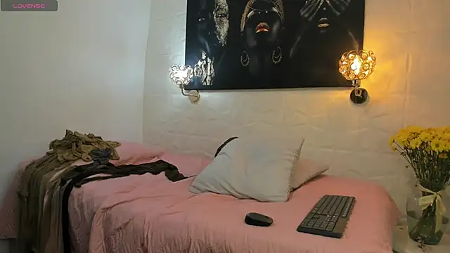 miss lucero1 online show from 01.28.25