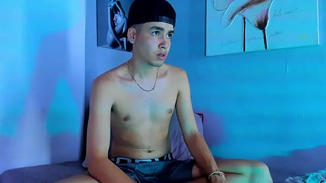 Mike 0233  online show from 01.12.25