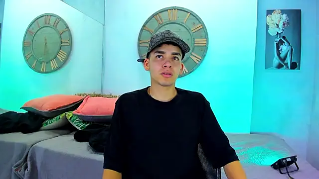 Mike 0233  online show from 01.28.25