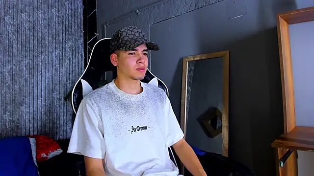 Mike 0233  online show from 03.20.25