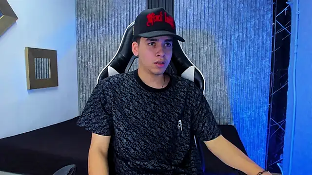 Mike 0233  online show from 12.16.25