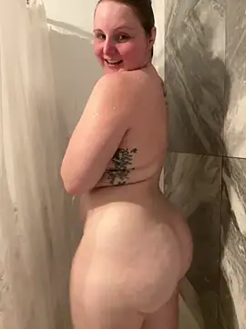 Snapshot of GingerSnap33 chatting on 01.07.25 GingerSnap33 online show from 01.07.25