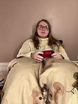 Snapshot of GingerSnap33 chatting on 01.24.25 GingerSnap33 online show from 01.24.25