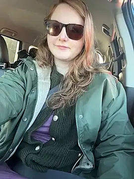 Snapshot of GingerSnap33 chatting on 01.26.25 GingerSnap33 online show from 01.26.25