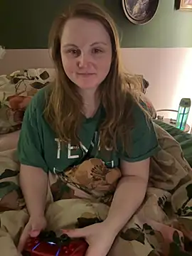 Snapshot of GingerSnap33 chatting on 01.29.25 GingerSnap33 online show from 01.29.25