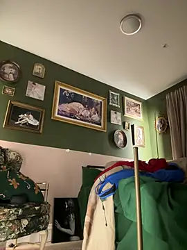 Snapshot of GingerSnap33 chatting on 02.23.25 GingerSnap33 online show from 02.23.25