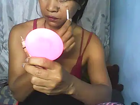 Snapshot of nene_belle chatting on 10.16.25 nene belle online show from 10.16.25