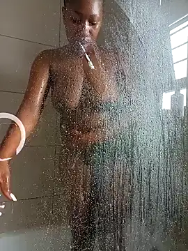 Puneee Lucee online show from 01.26.25