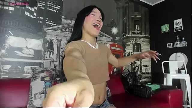 CloeRodriguez online show from 11.30.25