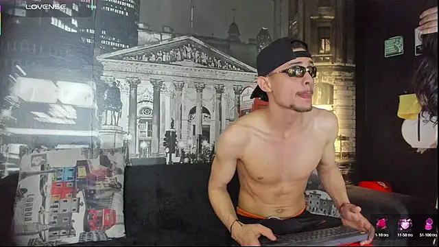 Snapshot of CloeRodriguez chatting on 05.03.26 CloeRodriguez online show from 05.03.26