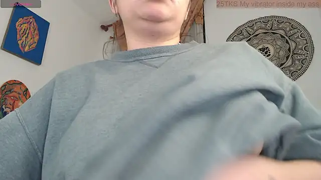 Snapshot of Marci_owo chatting on 02.04.26 Marci owo online show from 02.04.26