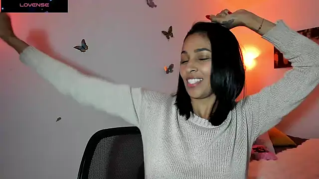 Mila-yang online show from 10.04.25