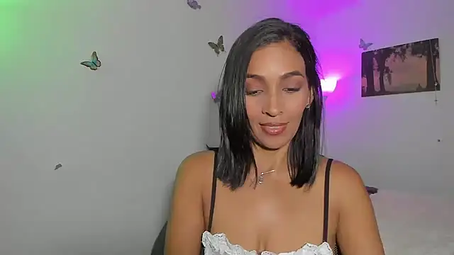 Mila-yang online show from 10.05.25