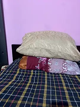 Snapshot of SahilBBC-0 chatting on 12.24.24 SahilBBC-0 online show from 12.24.24