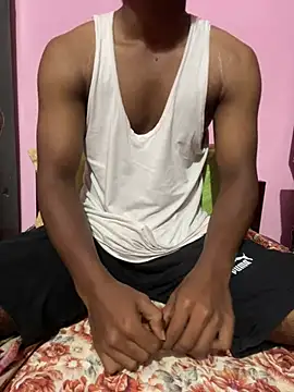 Snapshot of SahilBBC-0 chatting on 12.28.24 SahilBBC-0 online show from 12.28.24