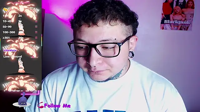 Snapshot of princeFtm chatting on 12.14.25 princeFtm online show from 12.14.25