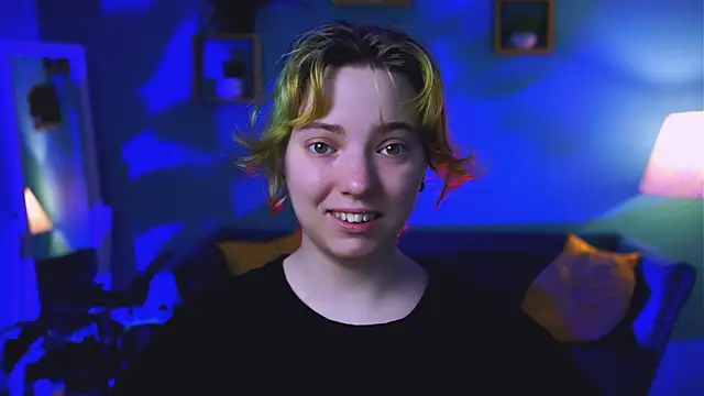 Snapshot of RocKStone_ chatting on 04.14.26 RocKStone online show from 04.14.26